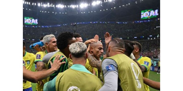 Ha segnato due volte quando il Brasile ha vinto la fase a gironi